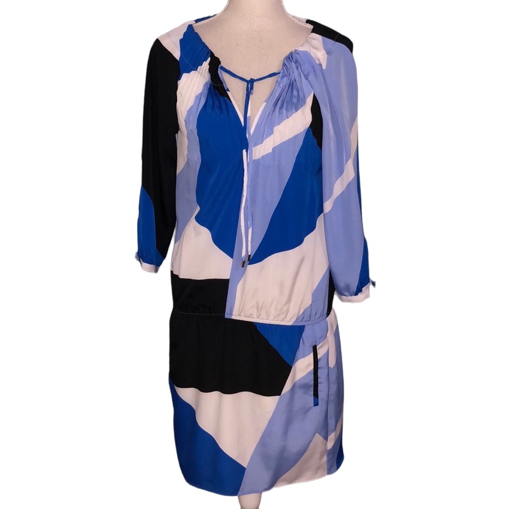 New York & Company blue colorblock pleated dress